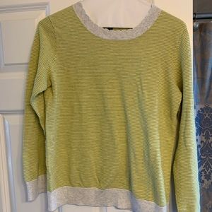 Banana Republic light green sweater